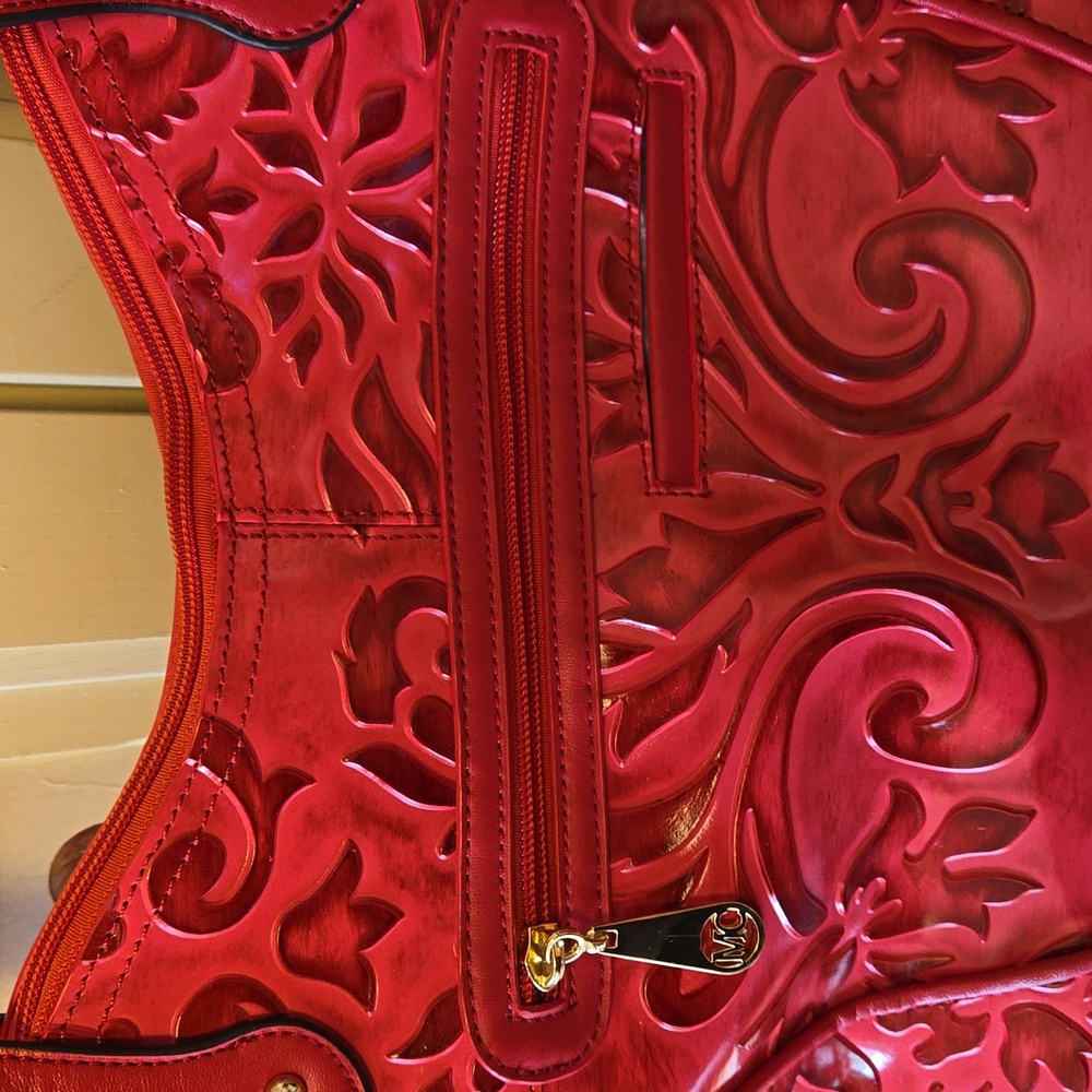 M.C. red tooled bag - Picture 4 of 9